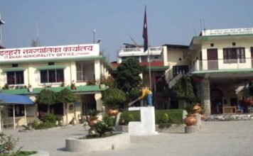 मासिक ज्यालादारीमा इटहरी नगरपालिकाले माग्यो अधिकृतदेखि इन्जिनियरसम्म, इन्जिनियरको आपत्ती